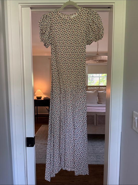 Doen Dresses & Skirts - Doen Cream Maxi Dress with Pink and Green Floral Print